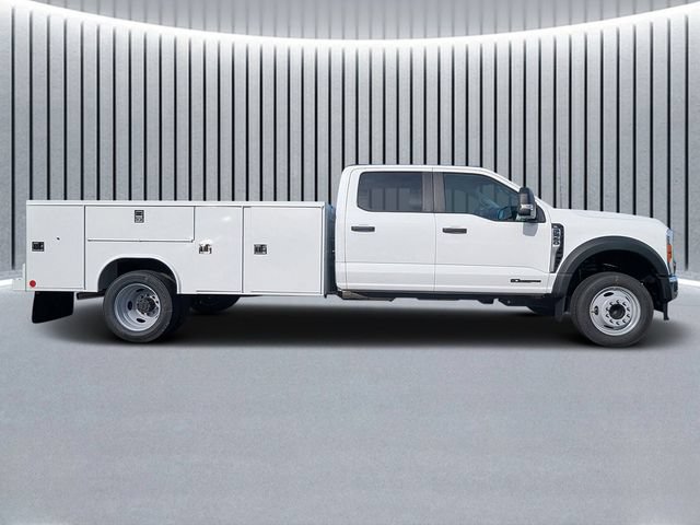 New 2026 Ford F450 XL w/ XL Chrome Package RWD image 2