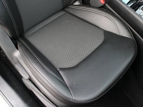 Used 2024 Jeep Compass Latitude w/ Altitude Special Edition image 26