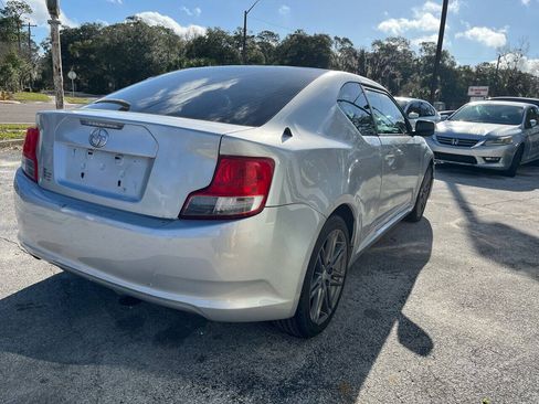 Used 2013 Scion tC FWD image 4