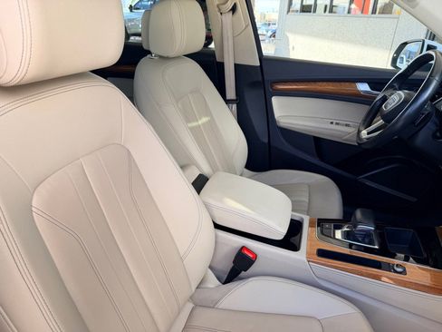 Used 2023 Audi Q5 2.0T Premium Plus image 24