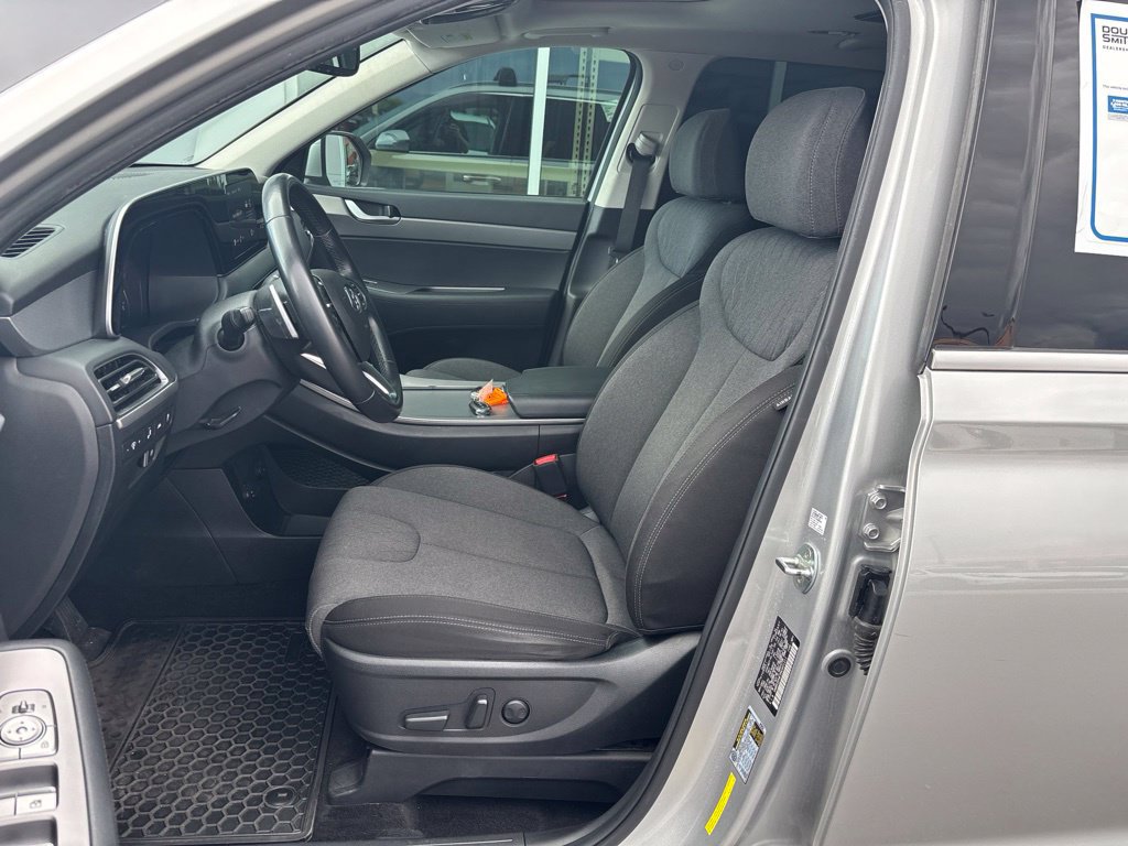 Used 2022 Hyundai Palisade SEL w/ Cargo Package AWD/4WD image 12