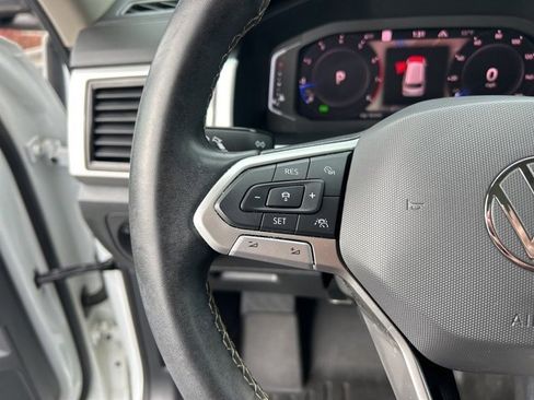 Used 2022 Volkswagen Atlas SEL image 22