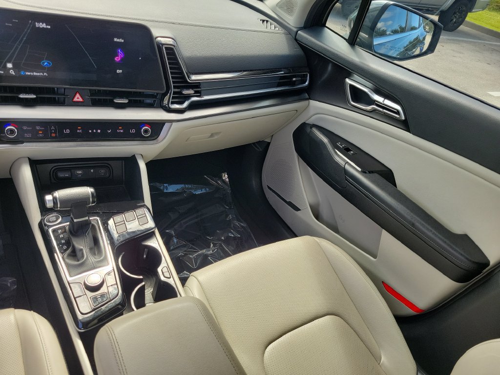 Certified 2024 Kia Sportage EX FWD image 29