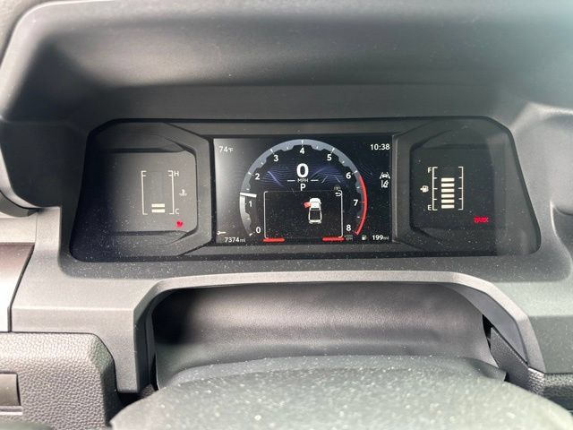 Used 2025 Toyota Tacoma SR5 AWD/4WD image 12