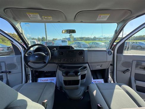 Used 2013 Ford E-350 and Econoline 350 XL image 23
