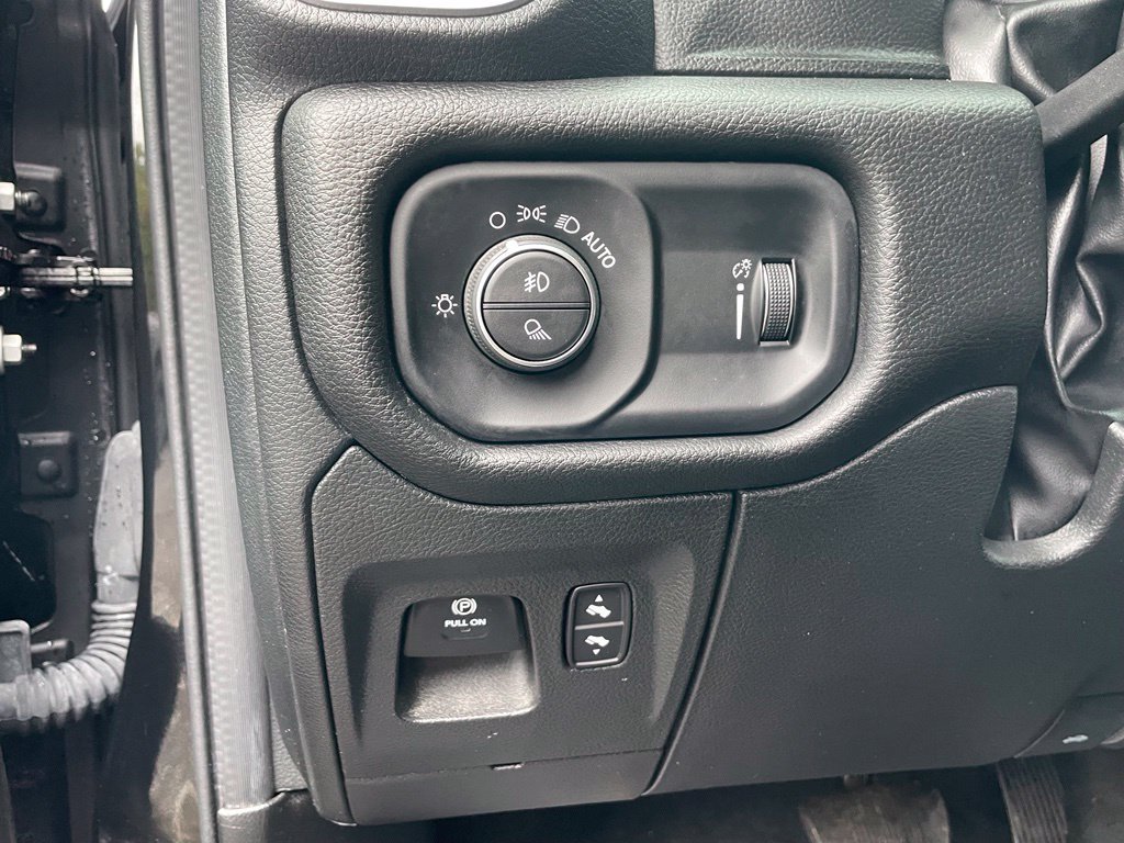 Used 2023 RAM 1500 Big Horn AWD/4WD image 13