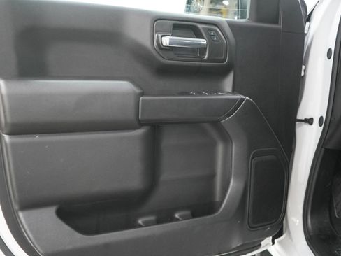 Used 2024 GMC Sierra 1500 Pro w/ Graphite Edition AWD/4WD image 18