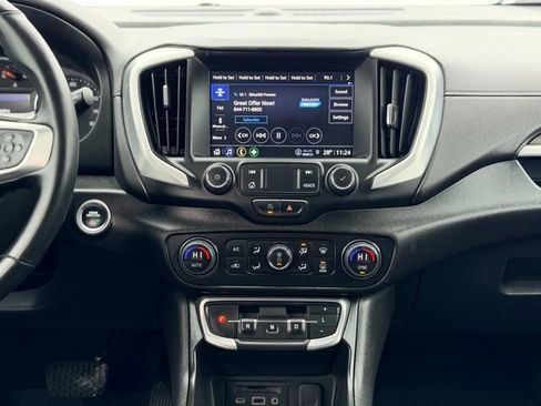 Certified 2024 GMC Terrain SLT w/ LPO, Floor Liner Package image 24