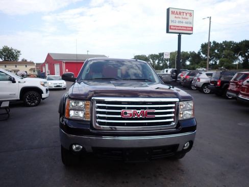 Used 2008 GMC Sierra 1500 SLT w/ All-Terrain Package AWD/4WD image 2