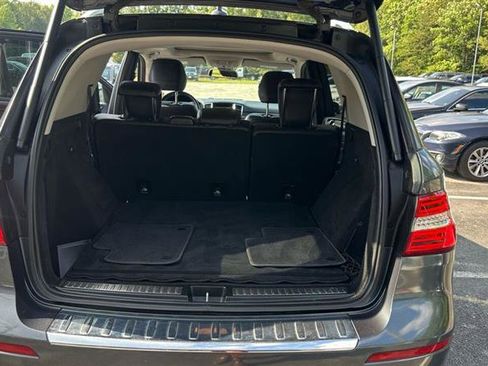 Used 2012 Mercedes-Benz ML 350 ML 350 AWD 4MATIC 4DR SUV image 38