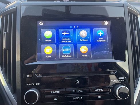 Certified 2022 Subaru Crosstrek 2.0i Premium image 17