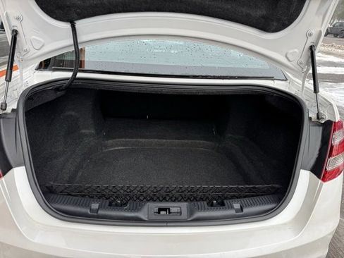 Used 2016 Ford Taurus SEL w/ Equipment Group 201A image 25