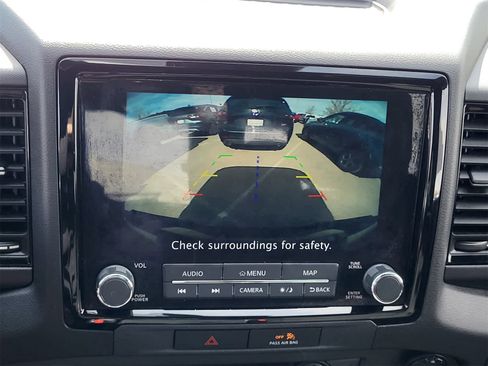 Used 2023 Nissan Frontier PRO-4X w/ Technology Package image 20