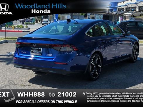 Used 2025 Honda Accord Sport image 5