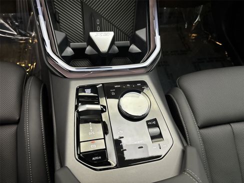 New 2026 BMW X3 xDrive30 w/ Convenience Package image 23