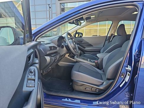 Used 2025 Subaru Crosstrek 2.0i Premium image 13