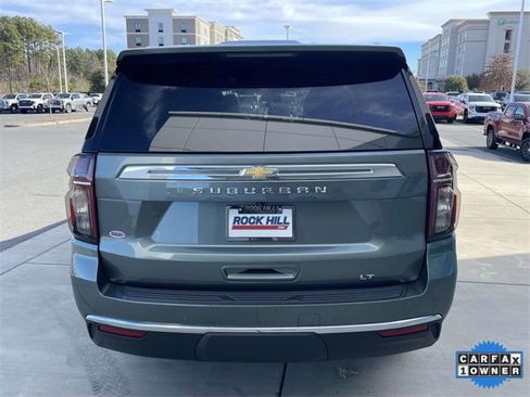 Used 2023 Chevrolet Suburban LT w/ Luxury Package image 7