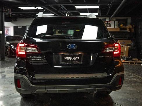 Used 2019 Subaru Outback 2.5i Limited w/ Popular Package #2 image 6