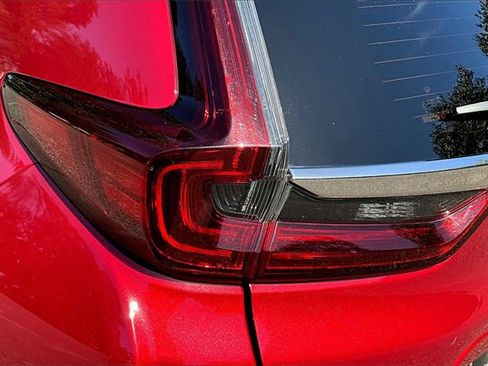 Used 2021 Honda CR-V Touring image 20