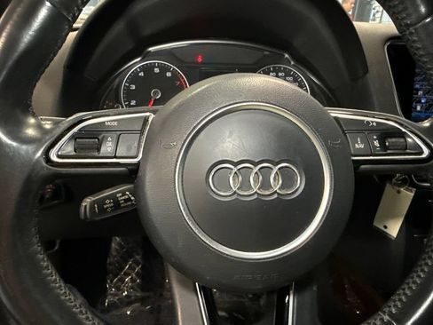 Used 2016 Audi Q5 2.0T Premium Plus w/ Technology Package AWD/4WD image 18