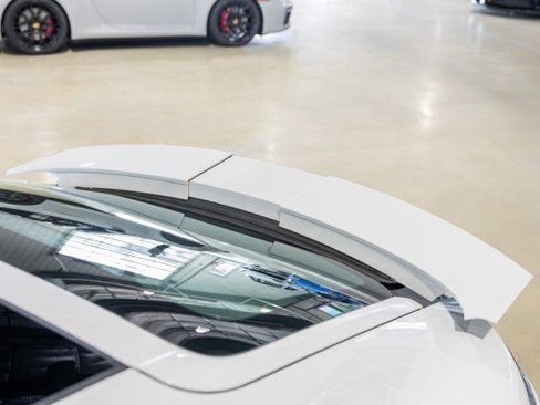 Used 2022 Porsche Panamera GTS w/ Premium Package image 15