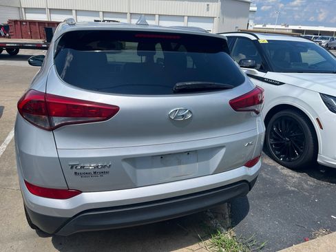 Used 2018 Hyundai Tucson SEL AWD/4WD image 3