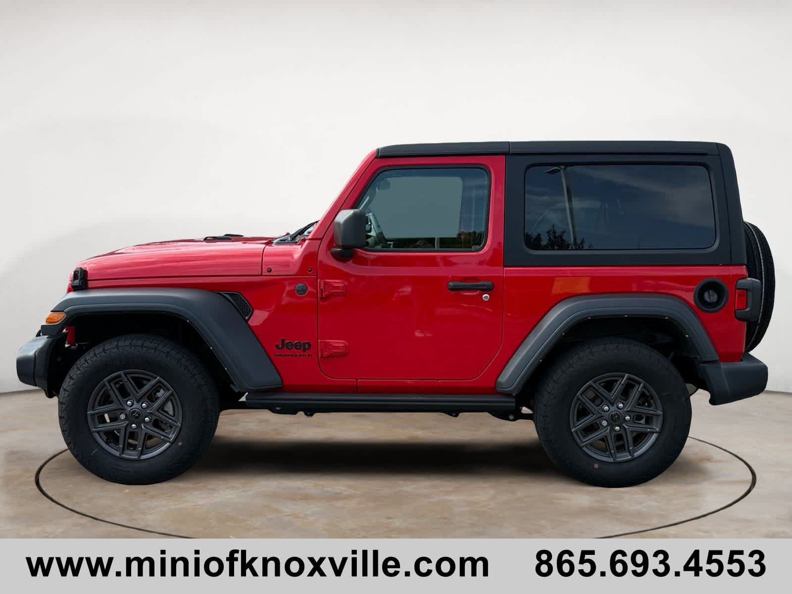 Used 2024 Jeep Wrangler Sport AWD/4WD image 6