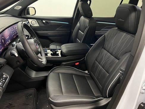 New 2026 Buick Enclave Avenir w/ Super Cruise Package AWD/4WD image 30