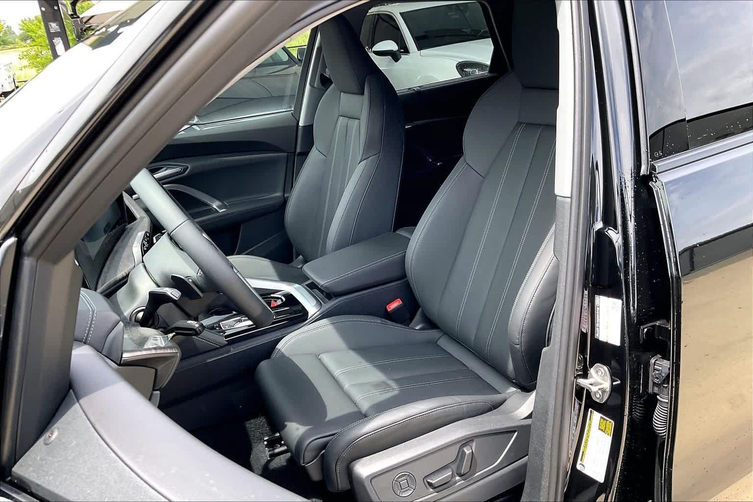 New 2026 Audi Q5 Premium AWD/4WD image 9