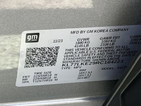 Used 2024 Chevrolet Trax ACTIV w/ Driver Confidence Package image 28