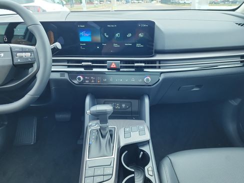 New 2026 Kia Sportage EX w/ EX Panorama Roof Package image 10