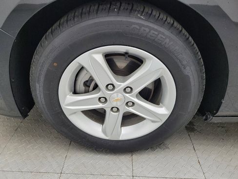 Used 2024 Chevrolet Malibu LT image 31