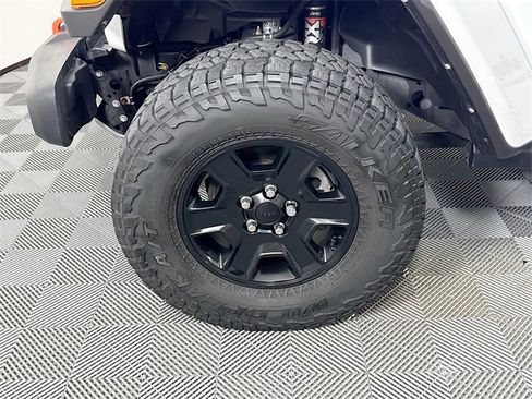 Used 2022 Jeep Gladiator Mojave w/ Trailer Tow Package image 4