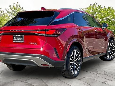 Used 2023 Lexus RX 350 w/ Accessory Package (2T) AWD/4WD image 5