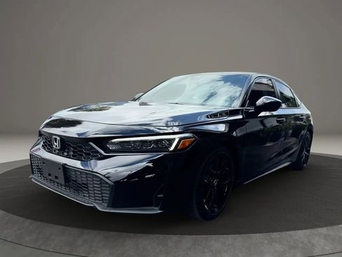 Used 2025 Honda Civic Sport image 6