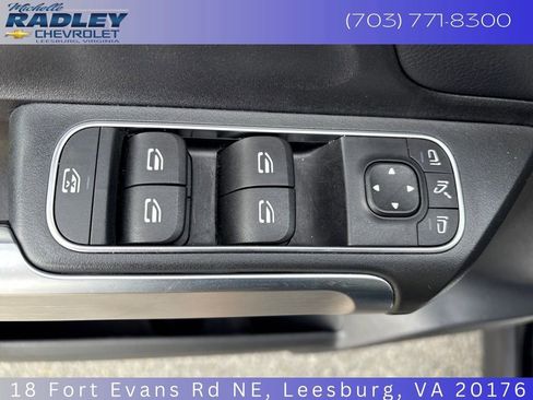 Used 2022 Mercedes-Benz GLB 250 4MATIC image 20