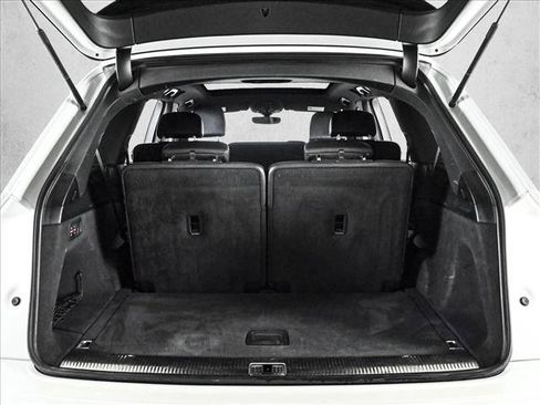 Used 2018 Audi Q7 3.0T Prestige w/ Prestige Package AWD/4WD image 7