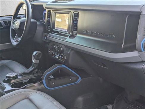 Used 2023 Ford Bronco Black Diamond image 21