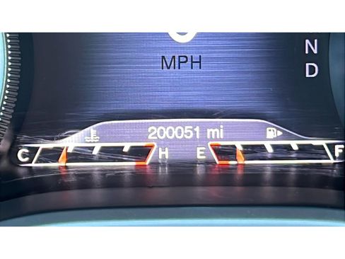 Used 2015 Jeep Cherokee Trailhawk w/ Comfort/Convenience Group image 16