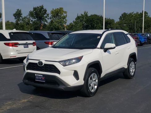 Used 2020 Toyota RAV4 LE w/ All Weather Liner Package AWD/4WD image 3