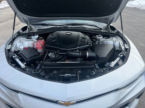 Used 2018 Chevrolet Camaro LT image 26