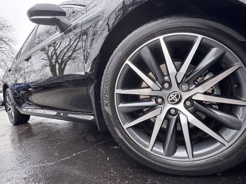 Used 2024 Toyota Camry XLE w/ Cold Weather Package image 7