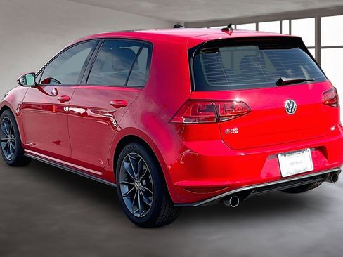 Used 2017 Volkswagen GTI Sport image 4