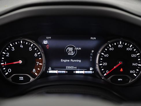 Used 2023 Jeep Renegade Trailhawk image 20