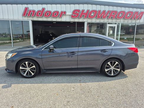 Used 2015 Subaru Legacy 3.6R Limited AWD/4WD image 2