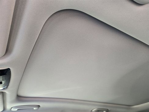 New 2026 Kia Sorento S image 36