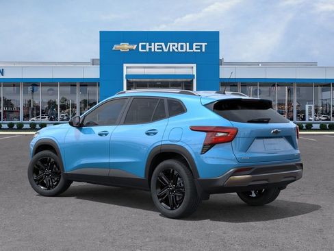 New 2026 Chevrolet Trax ACTIV w/ Driver Confidence Package FWD image 3