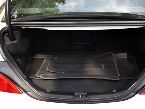 Used 2019 Mercedes-Benz CLA 250 4MATIC image 48