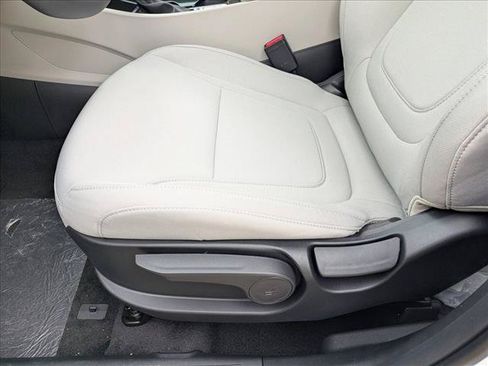 New 2026 Hyundai Tucson SE FWD image 4