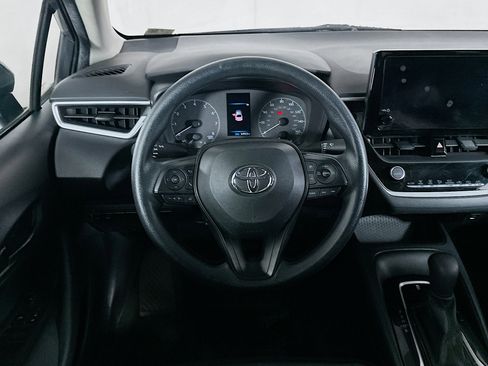 Used 2023 Toyota Corolla LE image 17
